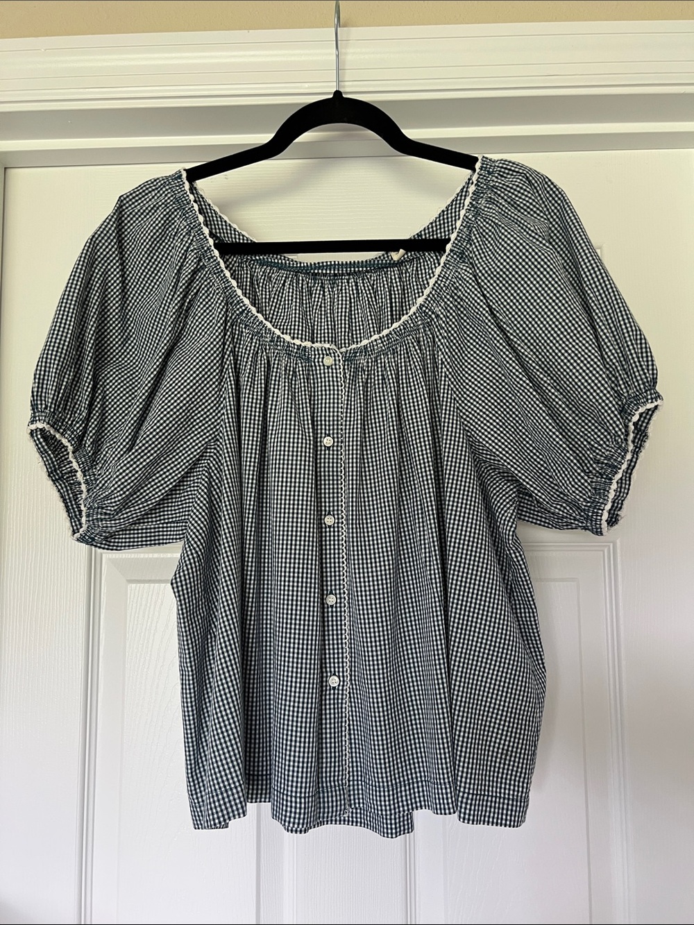 Rare Doen "Tennessee"
Gingham Button -Front Peasant
Blouse